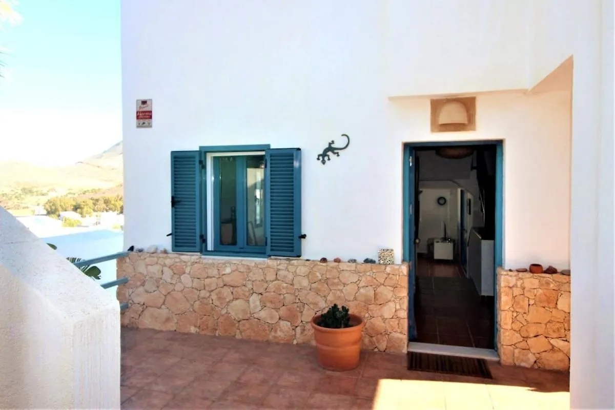 Holiday home Chalet Independiente Con Piscina, Terraza Y Vistas Al Mar Y Montana San Jose